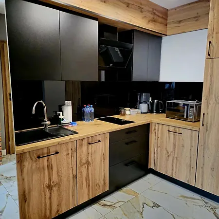 Kilinskiego 17a * Szklarska Poręba